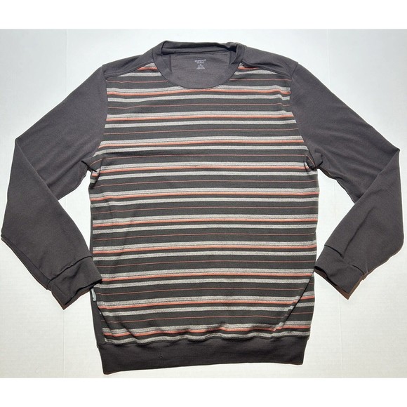 Icebreaker Long Sleeve Mens Size Medium Merino Wool Pullover Small Hole Warmth - Picture 1 of 8